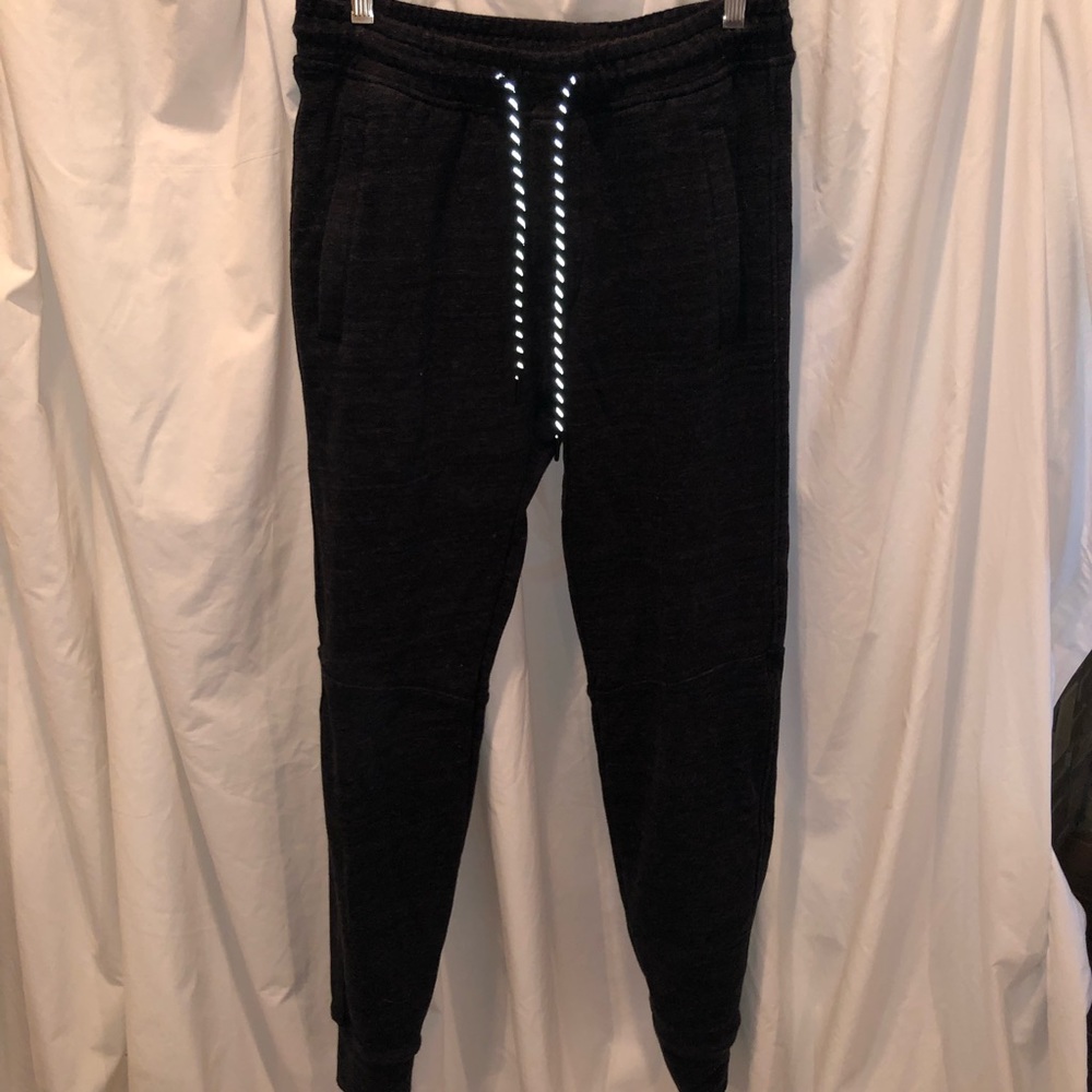 American Eagle Joggers